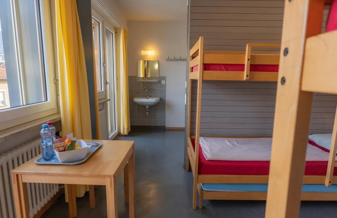 Locarno Youth Hostel-1